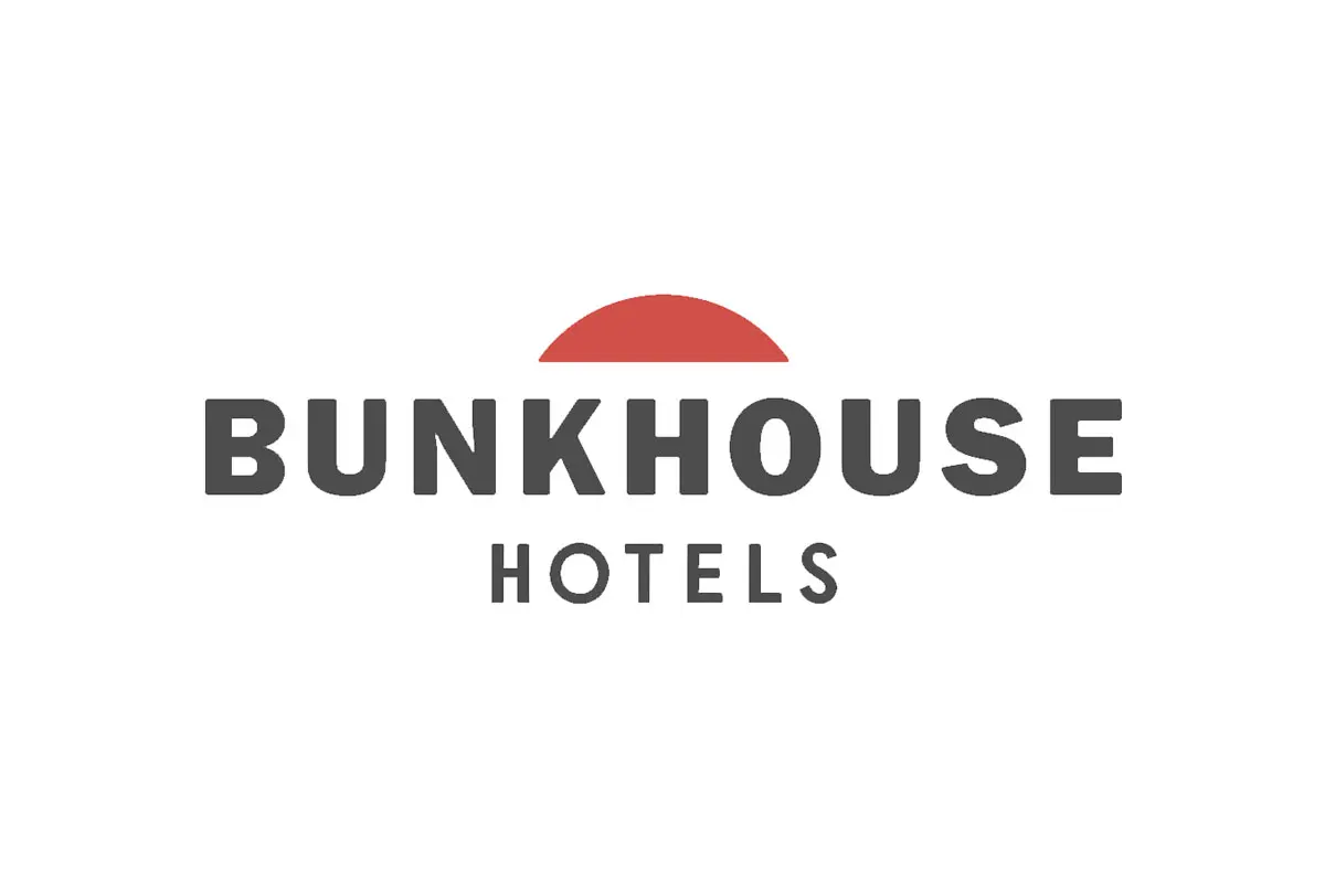 BUNKHOUSE酒店品牌LOGO设计案例-酒店行业标志设计方案