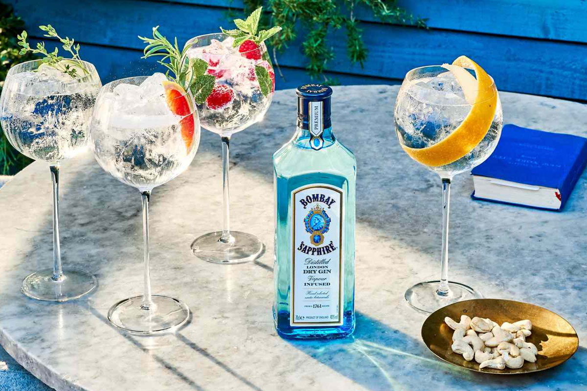 Bombay Sapphire标志设计含义及金酒品牌设计理念