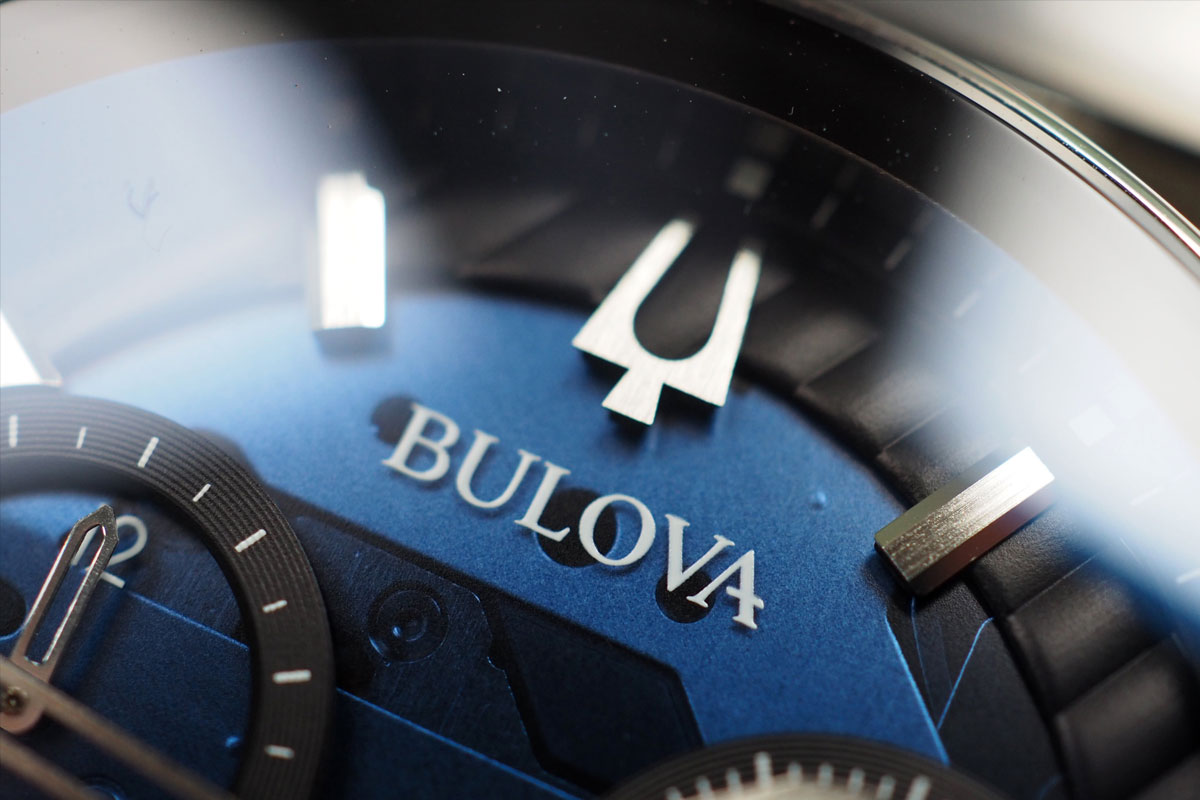 Bulova宝路华品牌LOGO设计案例-手表行业标志设计方案