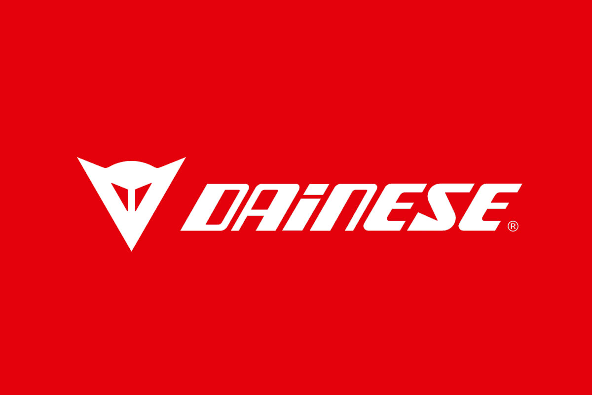 Dainese品牌反白logo