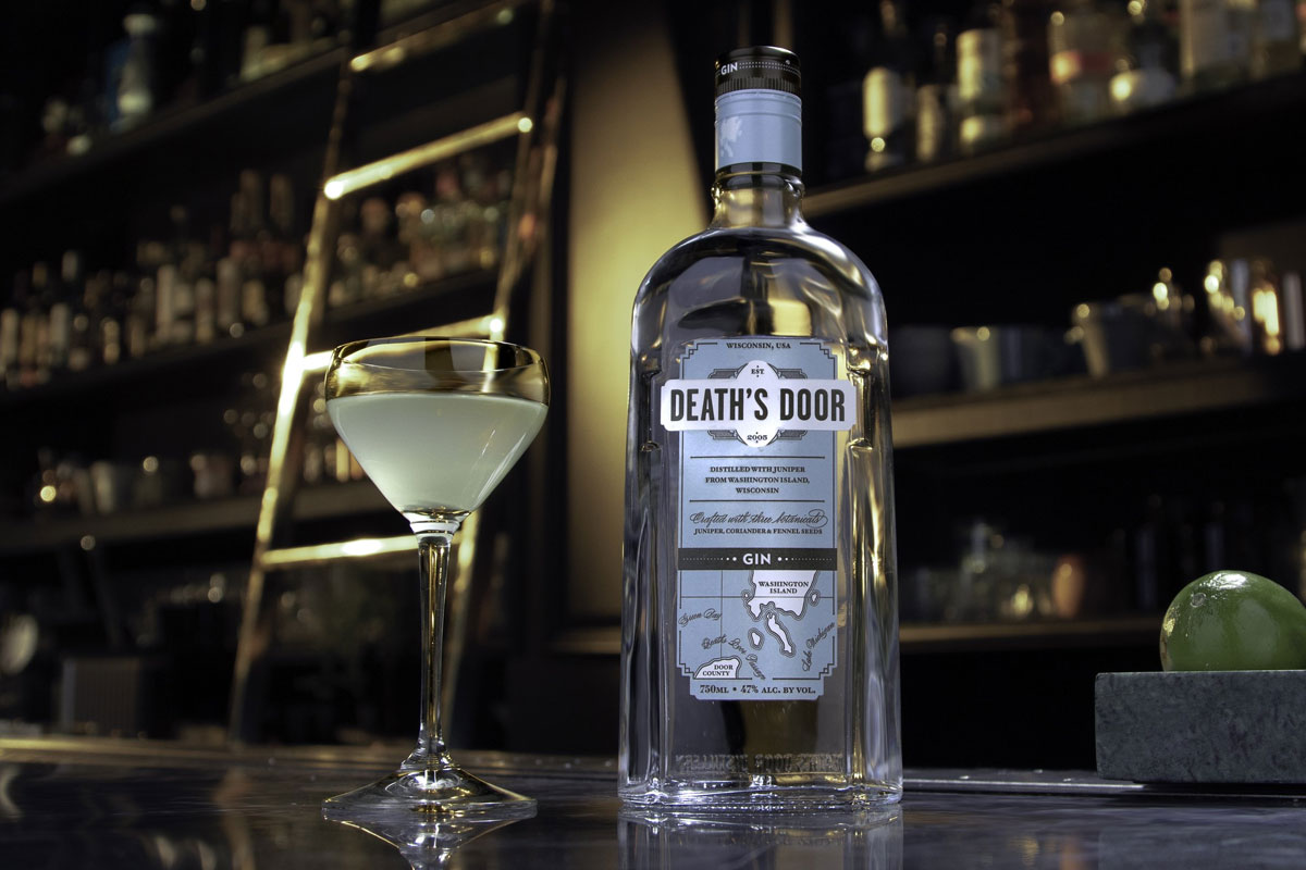 Death's Door Gin标志设计含义及金酒品牌设计理念