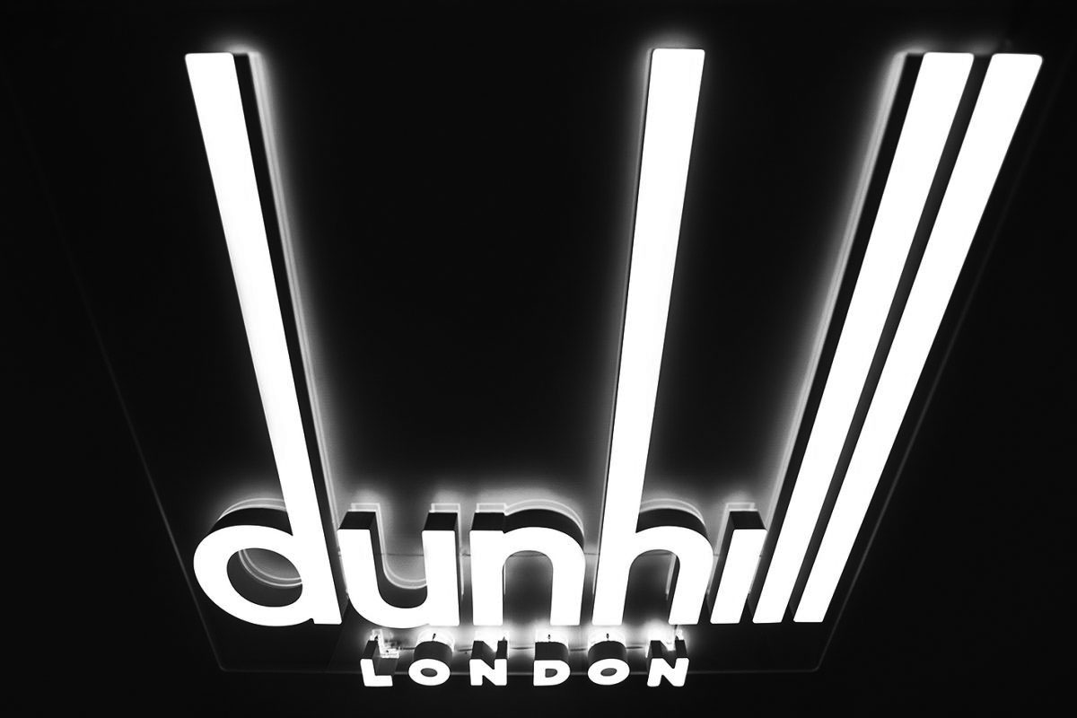 Dunhill登喜路logo设计含义及服饰箱包品牌设计理念