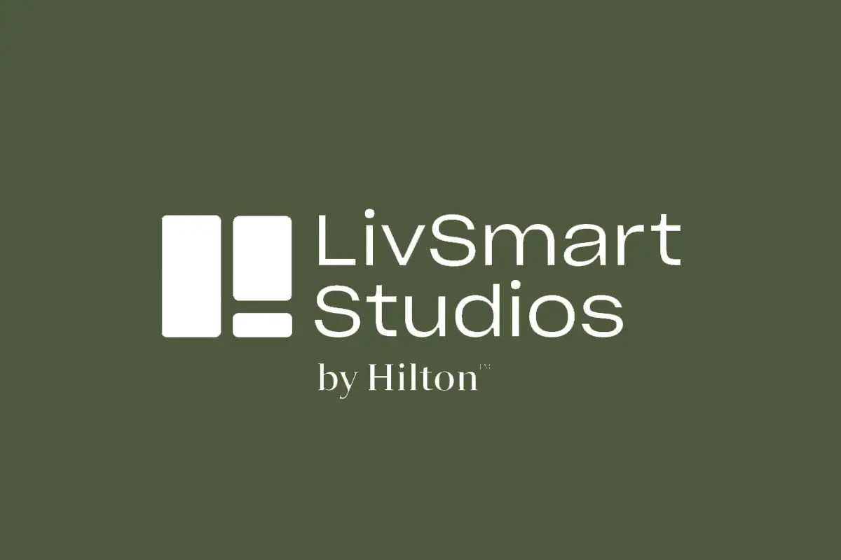 LivSmart  Studios酒店品牌反白LOGO