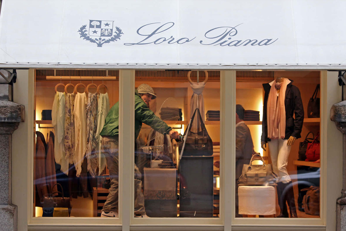 Loro Piana标志设计含义及服装品牌设计理念