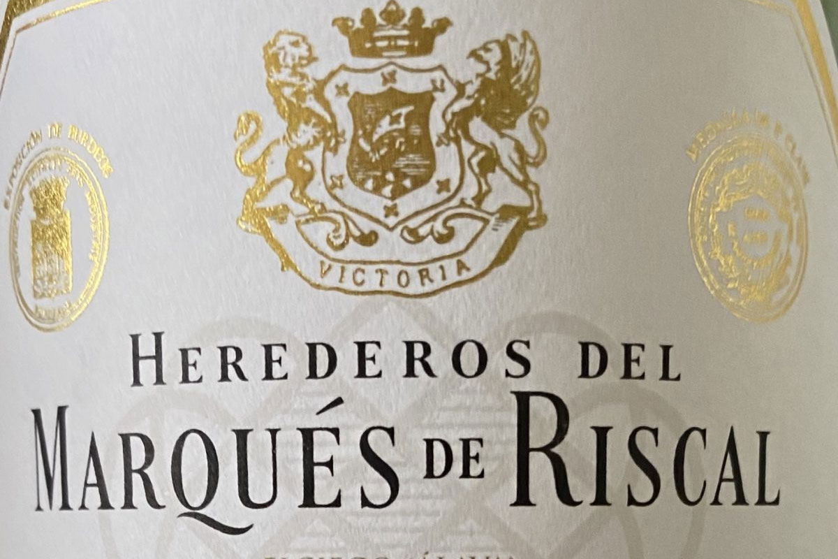 Marqués de Riscal瑞格尔侯爵logo设计含义及葡萄酒品牌设计理念