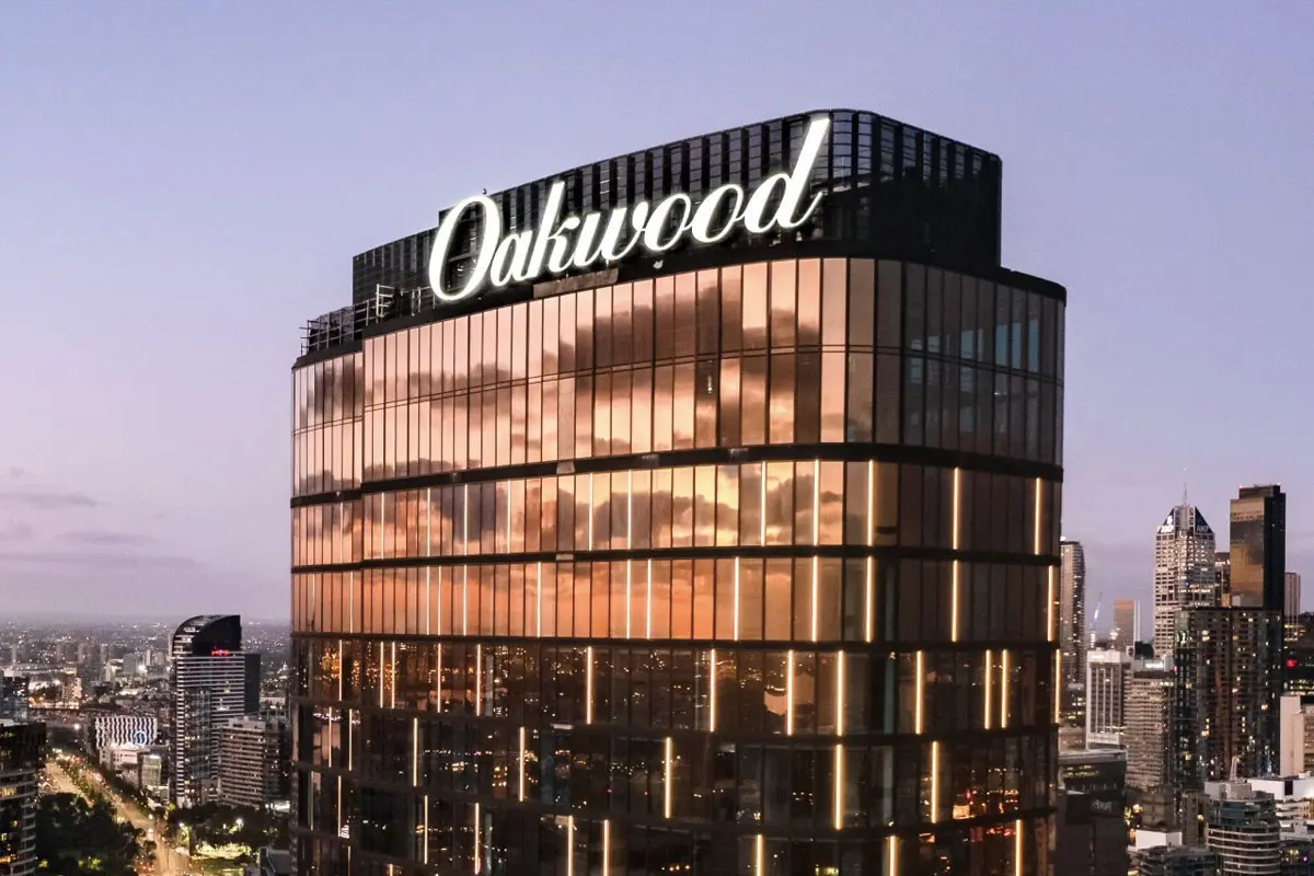 Oakwood奥克伍德酒店标志设计含义及酒店品牌设计理念