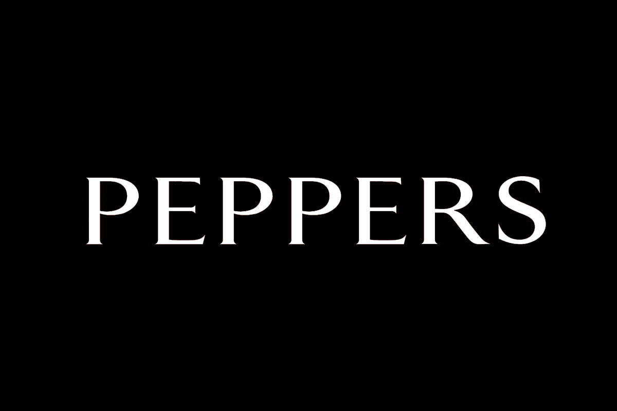 Peppers珮璞酒店品牌反白LOGO