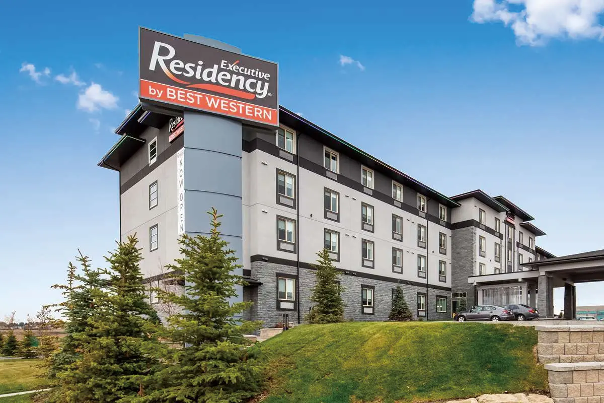 Executive Residency酒店标志设计含义及酒店品牌设计理念