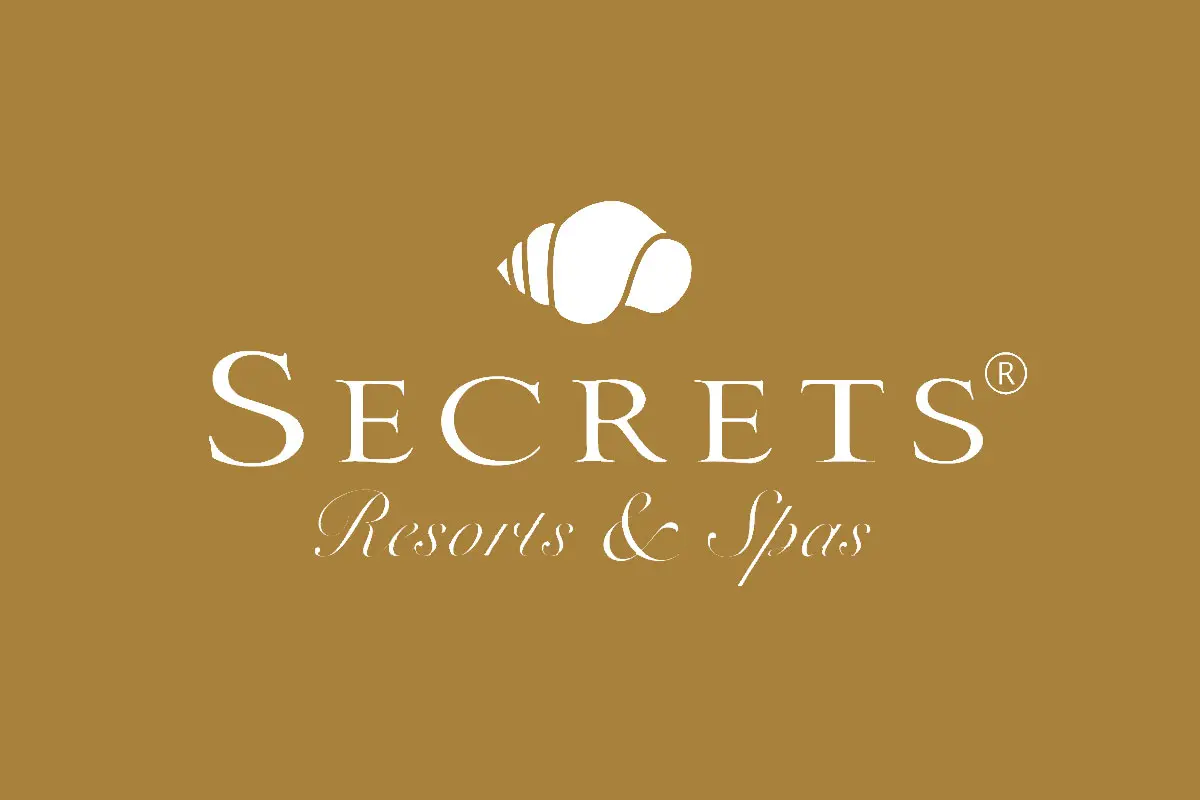 Secrets Resorts & Spas酒店品牌反白LOGO
