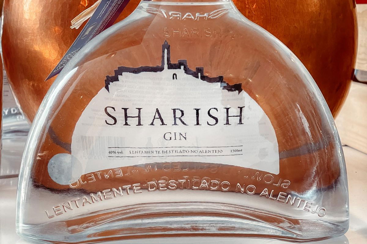 Sharish标志设计含义及杜松子酒品牌设计理念