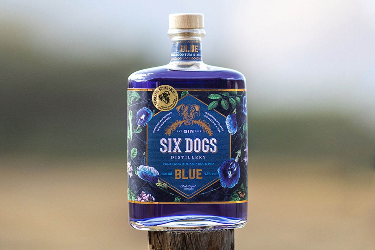 Six Dogs标志设计含义及杜松子酒品牌设计理念