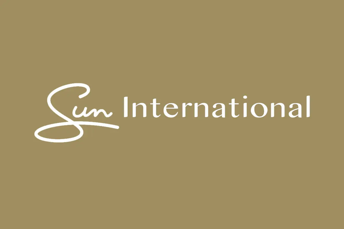Sun International酒店品牌反白LOGO