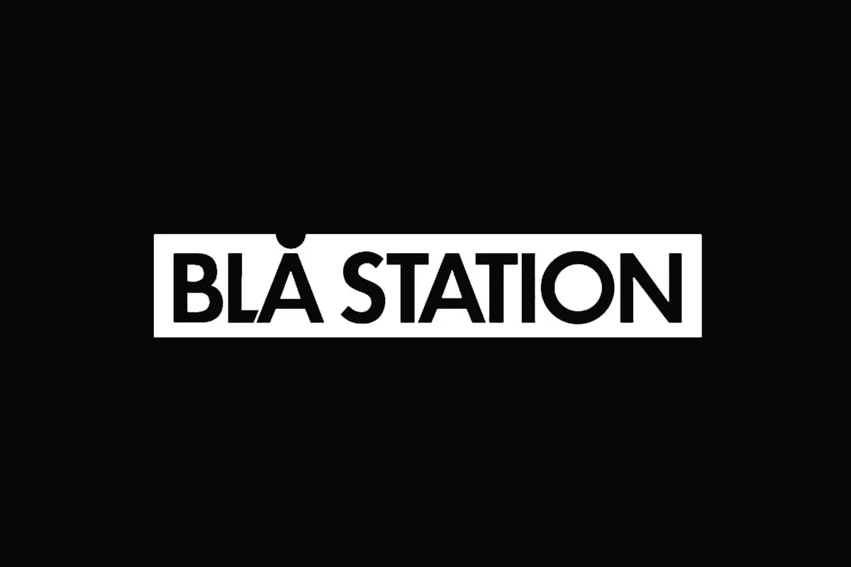 Bla station反白logo