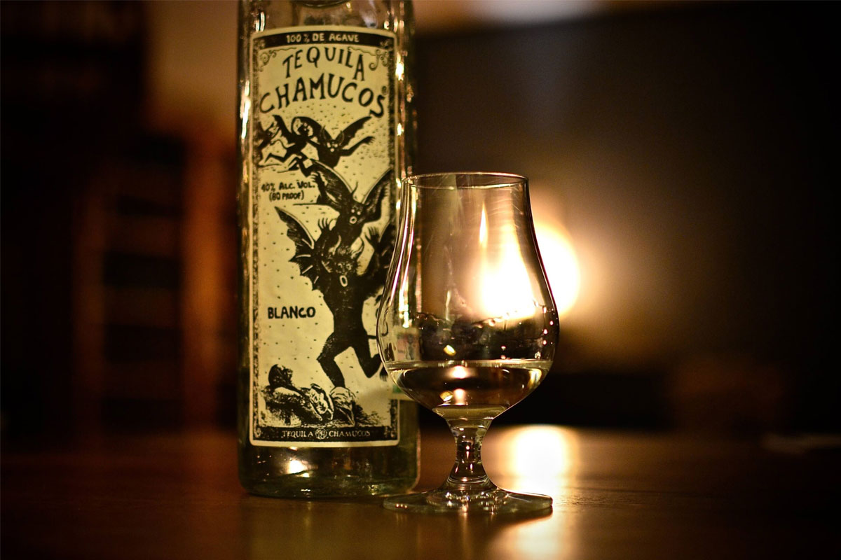 Tequila Chamucos包装