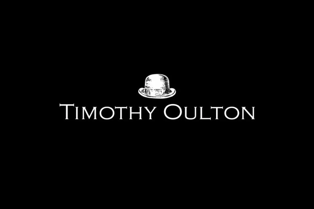 Timothy Oulton反白LOGO