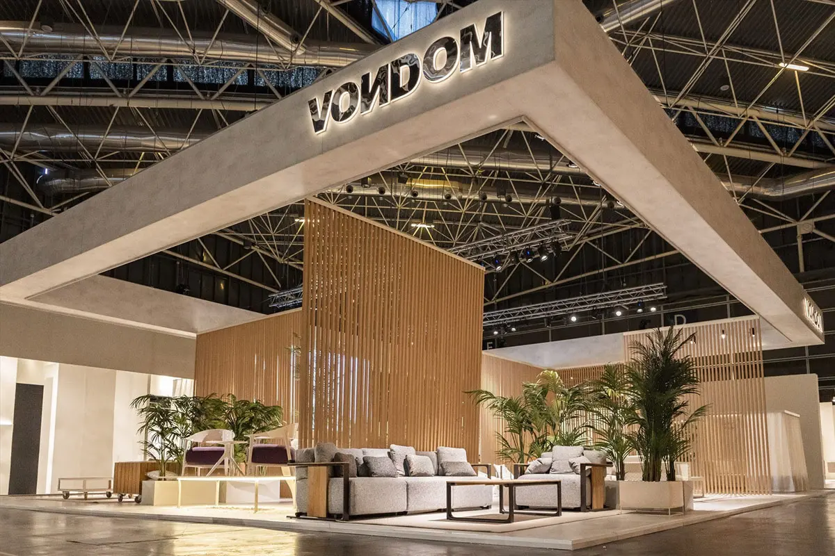Vondom温顿标志设计含义及家具品牌设计理念