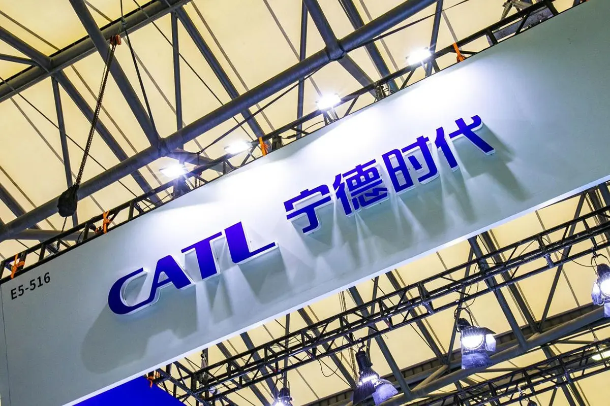 宁德时代品牌标志logo设计含义及新能源企业品牌设计理念