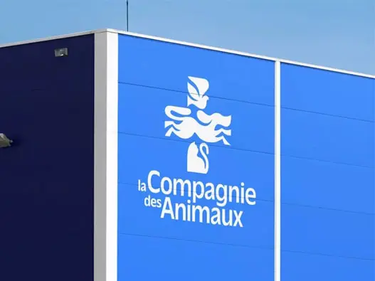 La Compagnie des Animaux法国宠物用品logo设计含义及健康电商平台品牌理念
