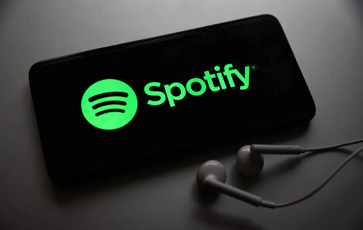 三条平行logo设计-Spotify标志