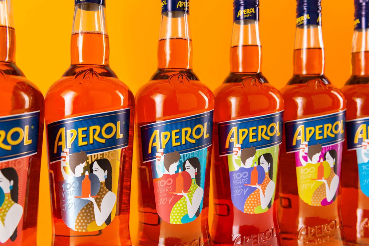 Aperol阿佩罗logo设计含义及利口酒品牌设计理念