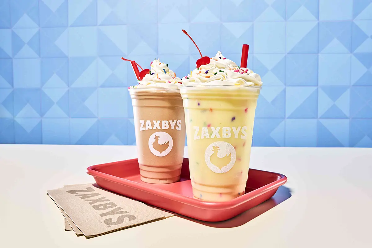 Cracker Barrel快客桶连锁餐厅路牌-高速公路餐厅标志设计